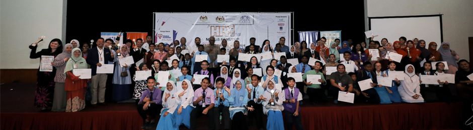 Majlis pelancaran maya jaringan prihatin telah disempurnakan oleh yab tan sri dato' haji muhyiddin bin haji mohd yassin, perdana menteri malaysia. Federation Of Malaysians Consumers Associations