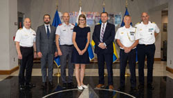 Finland and Sweden discuss integration of military forces into the Alliance with General Lavigne