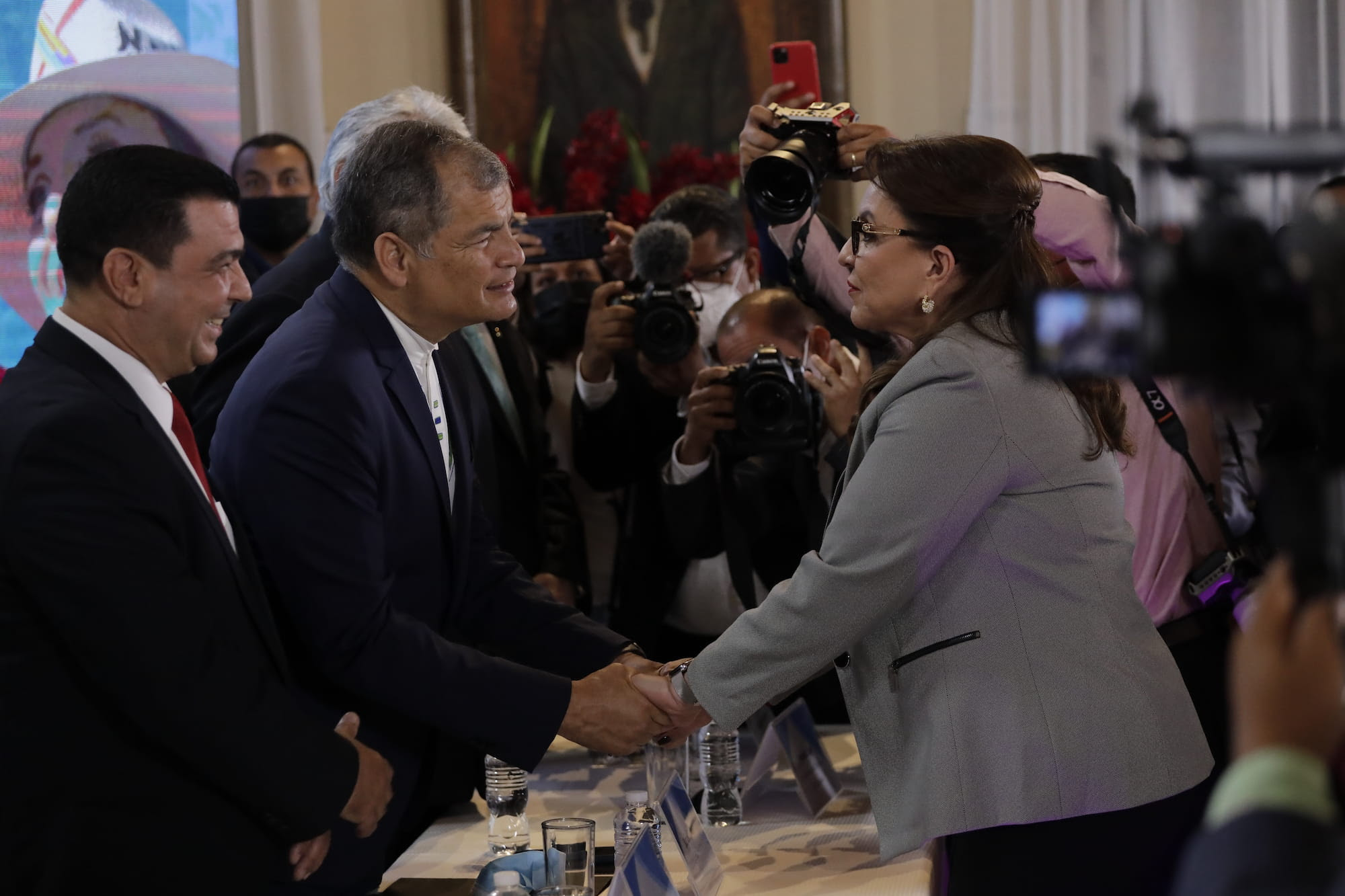 Asamblea Nacional Constituyente Julio Escoto José Manuel Zelaya Xiomara Castro Democracia Honduras 2022 que pasó