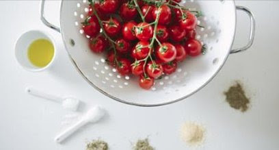 Cucina Corriere.it su Twitter: "Come fare i pomodorini confit:  "
