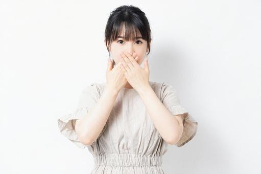 コンプリート 口元に手を当てる イラスト 口元に手を当てる イラスト