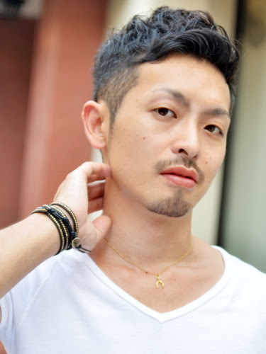 メンズ 髪型 直毛 ベリーショート Bartu Ansari
