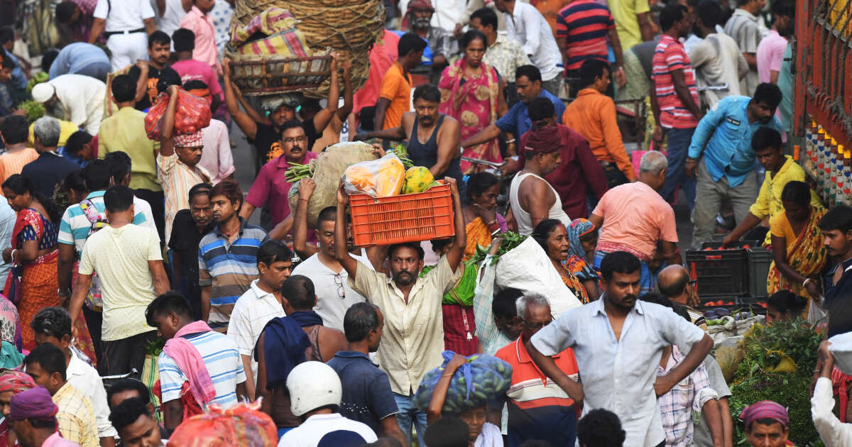 Pourquoi l’Inde accueille « sans triomphalisme » son titre de pays le plus peuplé du monde