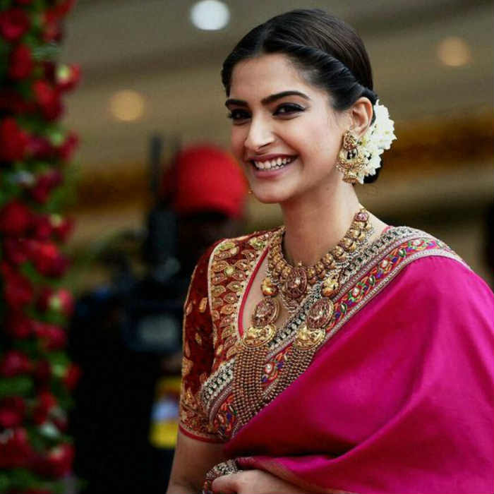 karwa chauth ke liye easy hairstyle