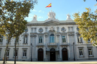 Imatge general de la façana principal del Tribunal Suprem