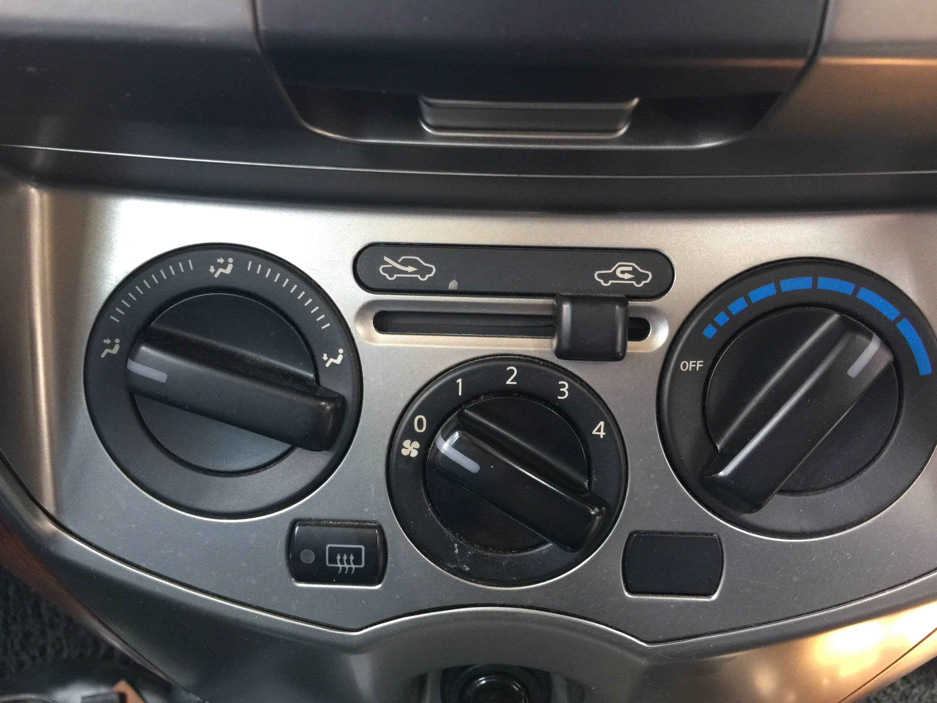 We did not find results for: Tips Kereta Cara Servis Aircond Kereta Untuk Penyejukan Optima Sembang Auto Com