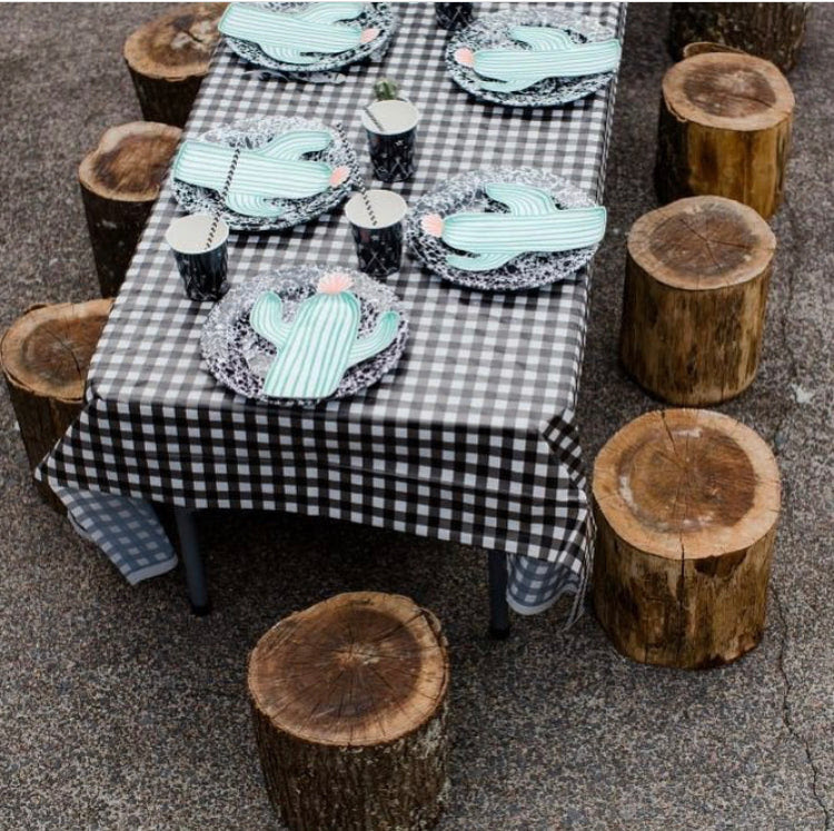 Our large range includes 4ft, 5ft & 6ft trestle tables with premium trestle table hire. Junior Trestle Table Little Bettons Party Hire Auckland