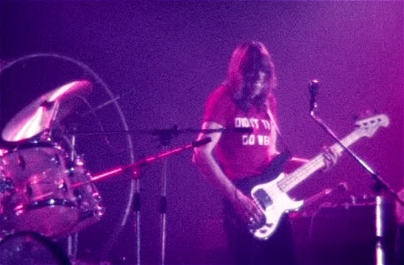 Jan 30, 2020 · roger waters has become a joke. Accessories Watersish Com