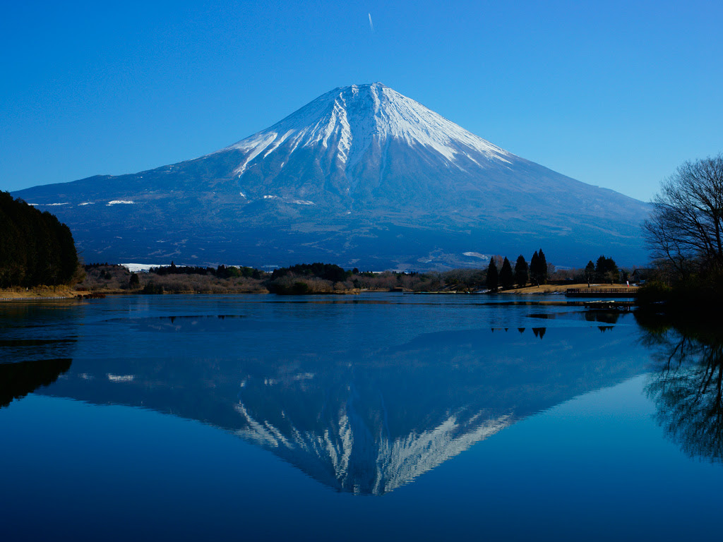 ディズニー画像ランド 最高の壁紙 富士山 画像 フリー