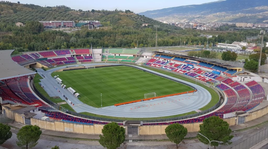 New stadium for cagliari calcio will be built on the site of old stadio sant'elia, south of city centre. Stadio Sito Ufficiale Del Cosenza Calcio