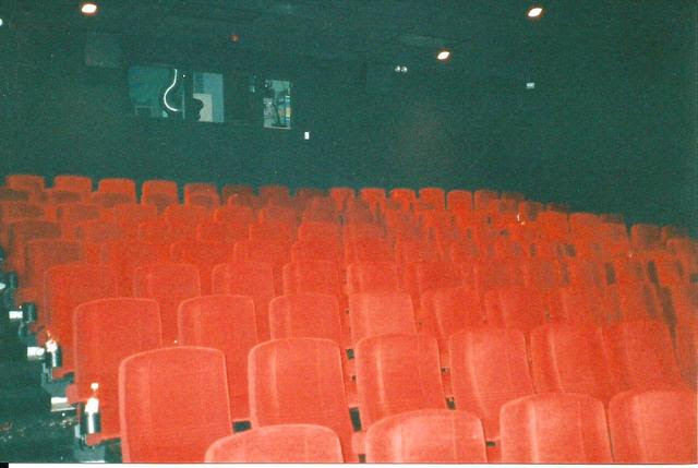 Prior to this, the multiplex was known as utopolis kirchberg. Kinepolis Kirchberg In Luxembourg City Lu Cinema Treasures
