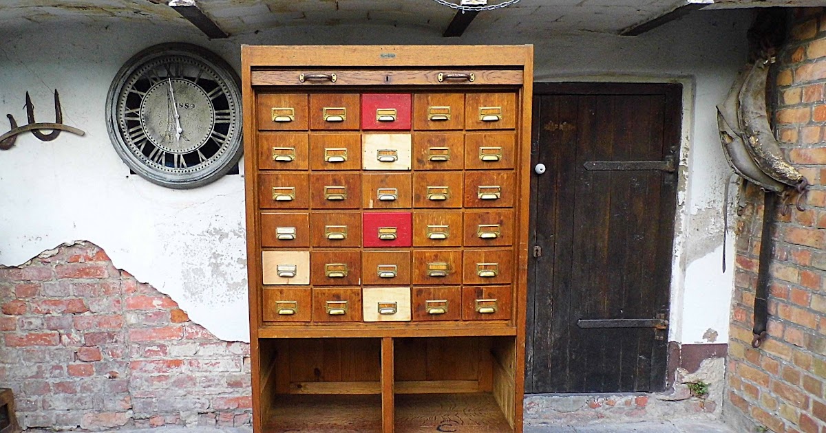 Alter Büro Rollschrank Holz / Rolladenschrank Alt Ebay ...