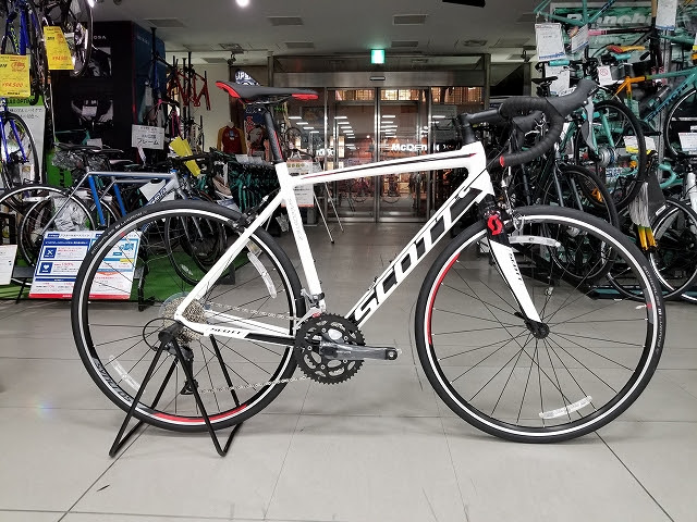自転車 スリック タイヤ デメリット