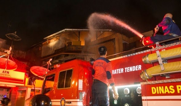 Loker Damkar Cianjur : Kebakaran Ruko Di Cianjur Satu ...