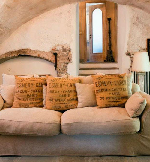 Check spelling or type a new query. 8 Idee Per Creare Un Divano Low Cost Architettura E Design A Roma