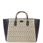 http://www.awin1.com/cread.php?awinmid=3604&awinaffid=110474&clickref=&p=http%3A%2F%2Fwww.mybag.com%2Fbrand%2Fpaul-s-boutique.list