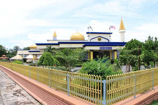 Putera Lapis Mahang: Malaysia Tanah Air Ku: 048 SENIBINA ...