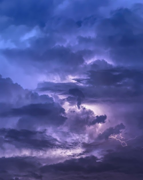 Beautiful Aesthetic Dark Clouds Iphone Wallpaper Photos