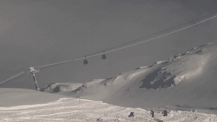 Ski : une avalanche tue deux skieurs en Haute-Savoie