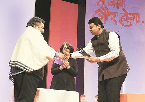 Vinod dua is a indian media personality ( journalist ) wiki / biography, biodata. Vinod Dua Journalist Age Wife Family Biography More Starsunfolded