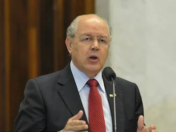 Luiz Carlos Hauly, Secretary of Finance of the State of Paraná, was in the Legislative Assembly on Tuesday (28) (Photo: Sandro Nascimento / Alep / Divulgação)