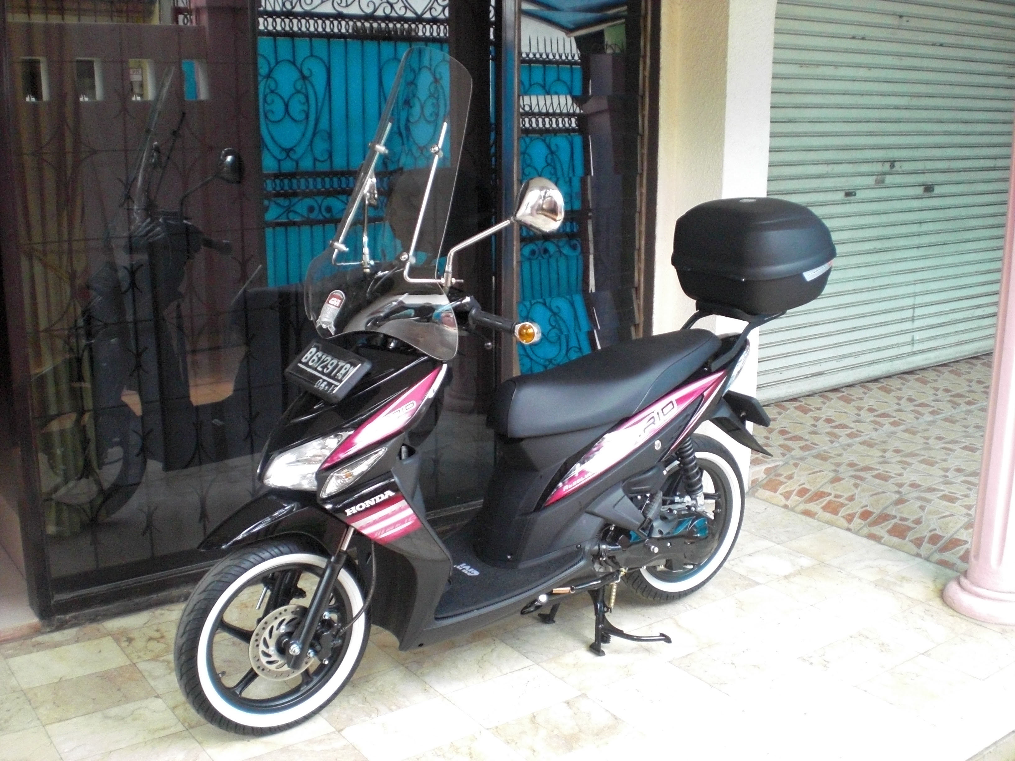 Modif Simple Honda Vario Cw Lampak Modifikasi