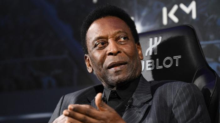 Mort de Pelé : la face sombre du roi du football