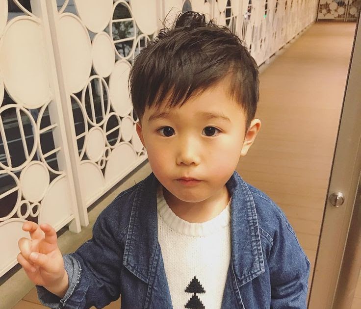 男の子 髪型 赤ちゃん バリカン Elene Botkoveli