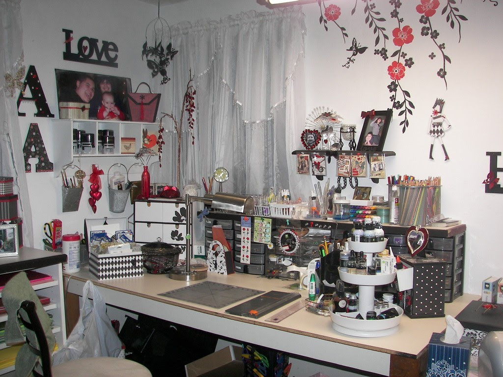 If you are (or know) a crafter, you've seen how supplies multiply. Craft Room Home Studio Ideas