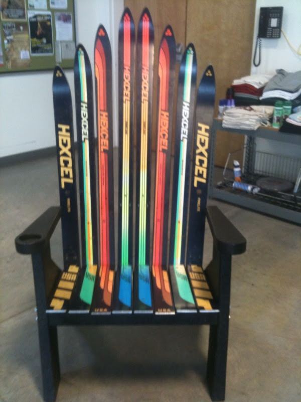 Wood desk: Adirondack chair made of skis