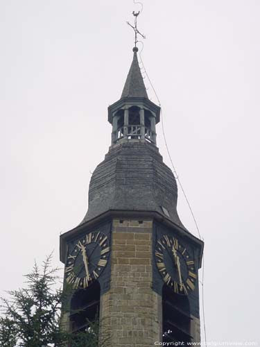 Places, streets and buildings photo from satellite. Sint Martinuskerk Gijzegem Gijzegem Aalst Foto