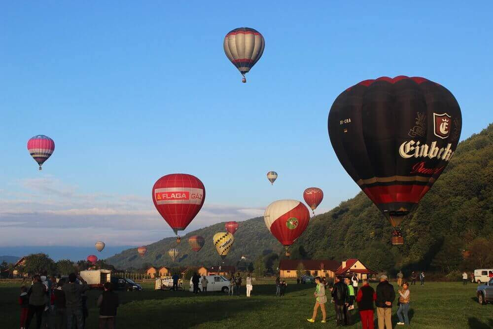 Festivalul magia baloanelor se desfășoară în. Parada Baloanelor Campu CetÄƒÅ£ii 23 25 Septembrie 2021