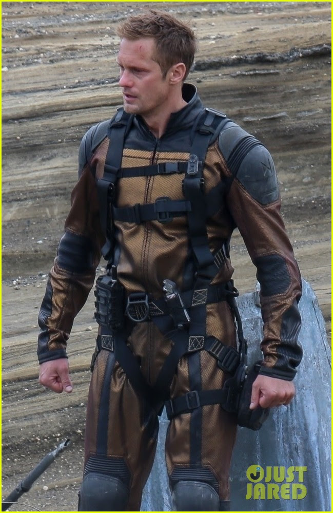 The film has already recruited several actors this month alone, including brian tyree henry (atlanta), demián bichir. Alexander Skarsgard Packs A Punch While Filming Godzilla Vs Kong With Eiza Gonzalez Photo 4183766 Alexander Skarsgard Eiza Gonzalez Godzilla Pictures Just Jared