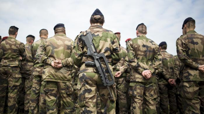 ENQUÊTE FRANCEINFO. Matériel défectueux, soldats épuisés... L'armée française à bout de souffle