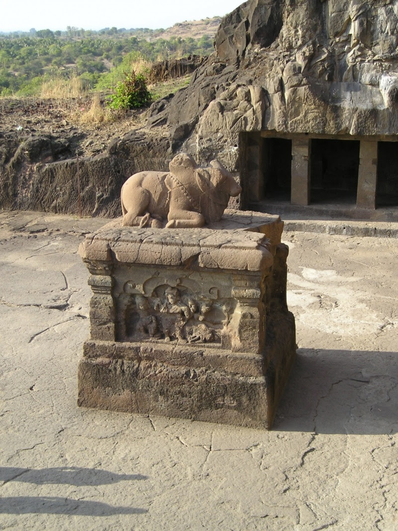 Пещерные храмы Эллоры (Ellora Caves)