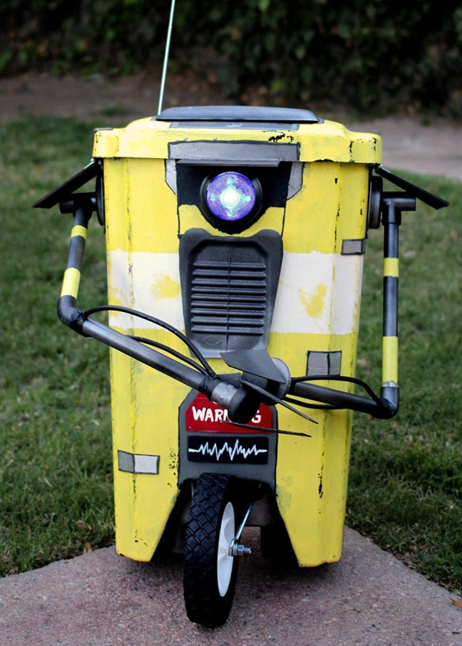 He's every bad hollywood comic relief character squeezed into one tiny to refresh my memory, i watched this compilation of claptrap's best quotes or at least as much as i. Diy Borderlands Claptrap Trashcan Our Nerd Home
