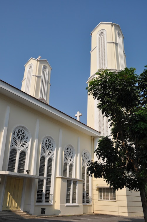 It is a roman catholic church and is aligned to the archdiocese of kuala lumpur. St John S Cathedral In Kuala Lumpur Out Of Town Blog
