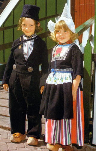 最も検索された オランダ 民族衣装 男 トップ新しい画像
