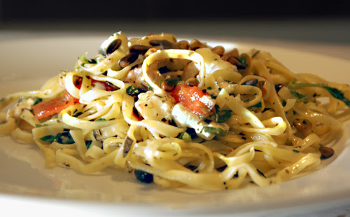 Pork loin and pork tenderloin are versatile, easy, delicious cuts of meat. Fettucine With Roast Pork And Three Cheeses Recipe Stephencooks