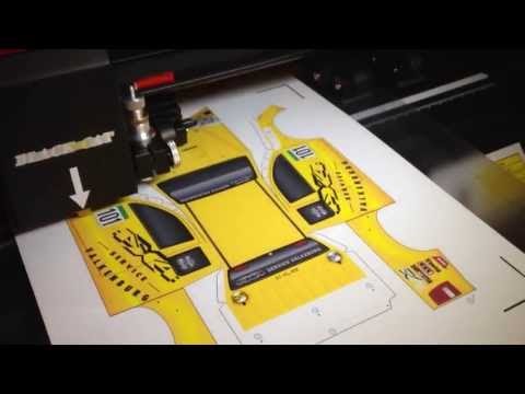 Ide Cutting out a paper model with the Black Cat  Pro 