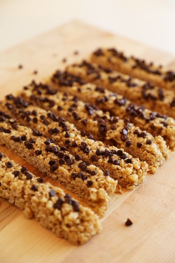 The prep time takes only 5 to 10 minutes: No Bake Chewy Chocolate Chip Granola Bars The Comfort Of Cooking